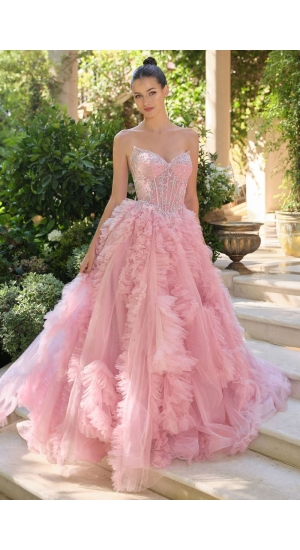 Andrea & Leo rosa gallakjole med fryns og lidt glitter fra Bridalstore