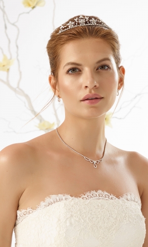 Tiara med perler og krystaller | bridalstore.dk