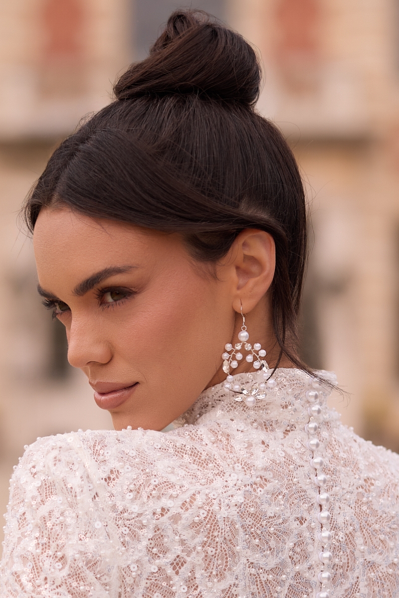 Brudeøreringe med zirkoner og perler | bridalstore.dk