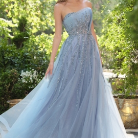 STORE HEDDINGE festkjole til brudens mor | bridalstore.dk