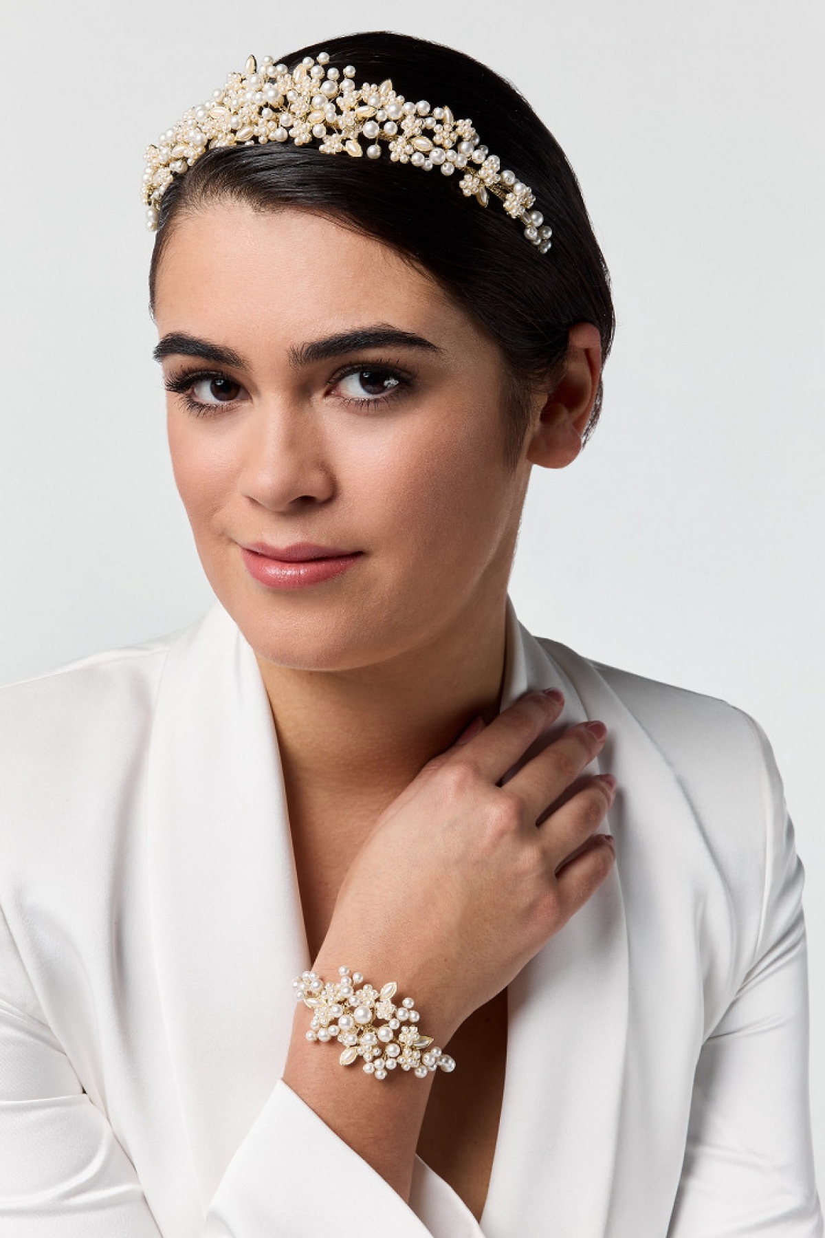 Tiara Pearls ivory/gold | bridalstore.dk