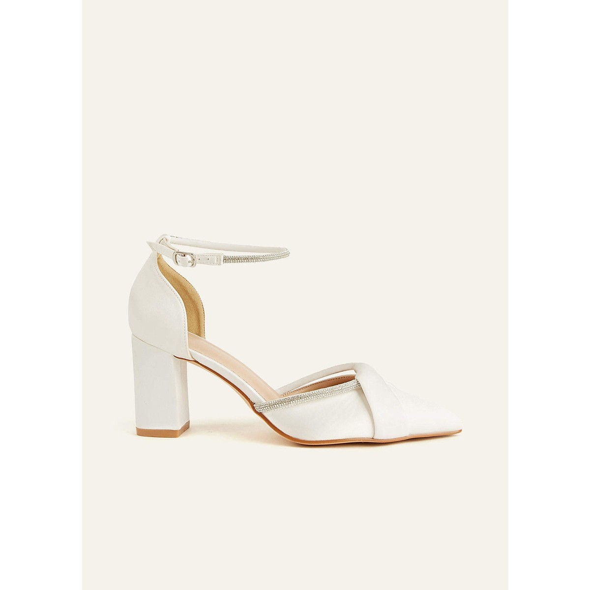 Nude brudepumps i satinstof | bridalstore.dk